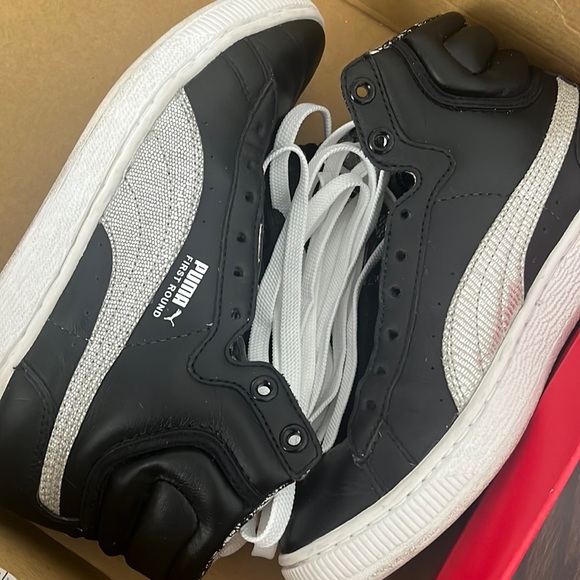 First Round Pearl Women’s Puma High Top Sneakers - Picture 8 of 8